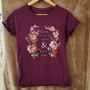 🤑L woman's graphic tee shirt